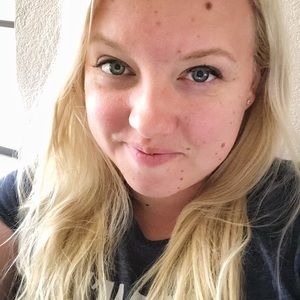 Meet your Posher, Veronica